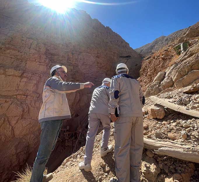 معدن سرب و روی فرح آباد